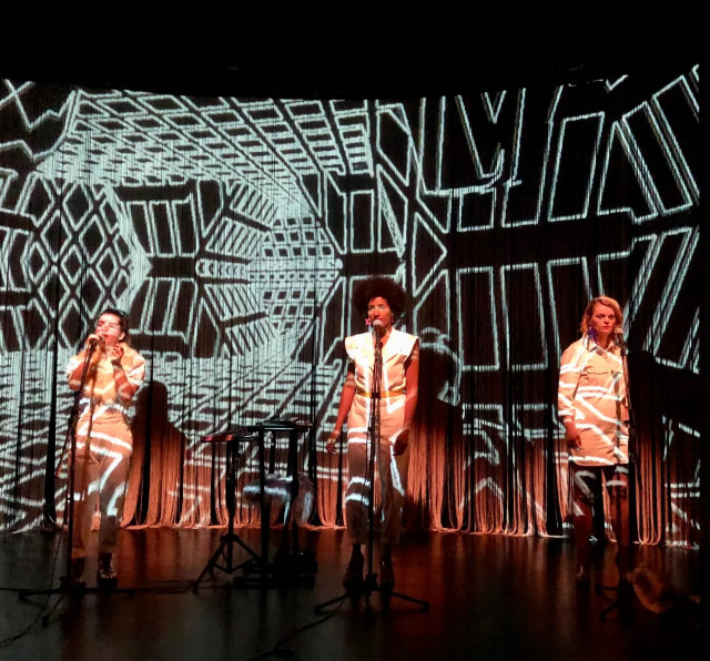 Punch Life : un set musical avant un spectacle théâtral