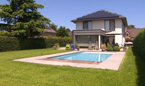 Succès pour les piscines privées !