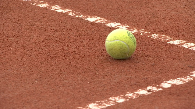 Tennis et Padel: Reprise le 4 mai sous certaines conditions.
