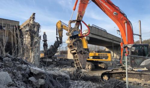 Tram : démolition d'une partie du pont des Modeleurs