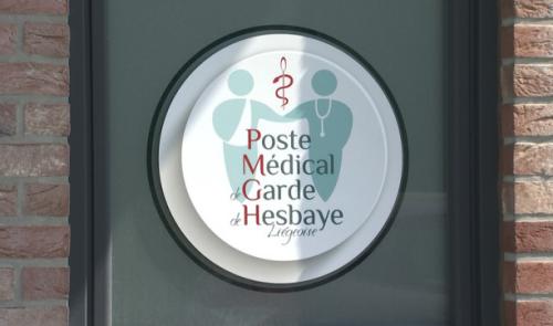 Une unité mobile médicale pour les consultations Covid