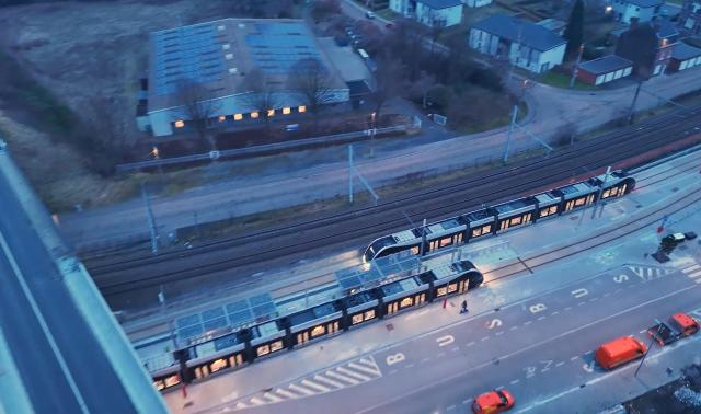 18 rames sur la ligne du tram et la marche à blanc confirmée