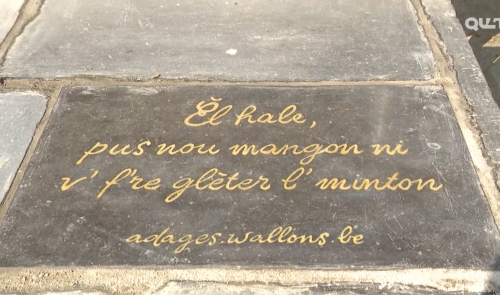 Le wallon inscrit en lettres d'or au coeur de Liège