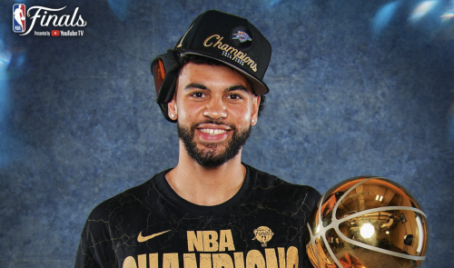 Ajay Mitchell remporte le championnat NBA !