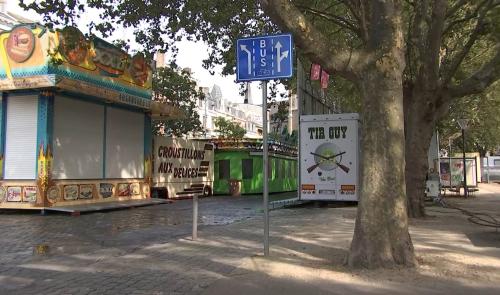 Outremeuse : une remorque de forain se renverse, un passant blessé