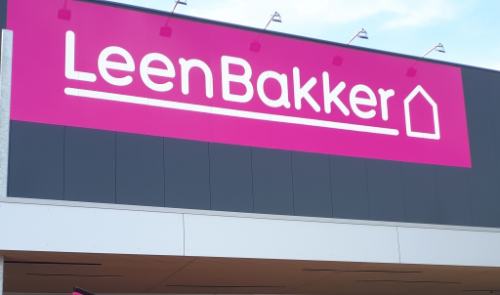 Les magasins Leen Bakker sont mis en vente