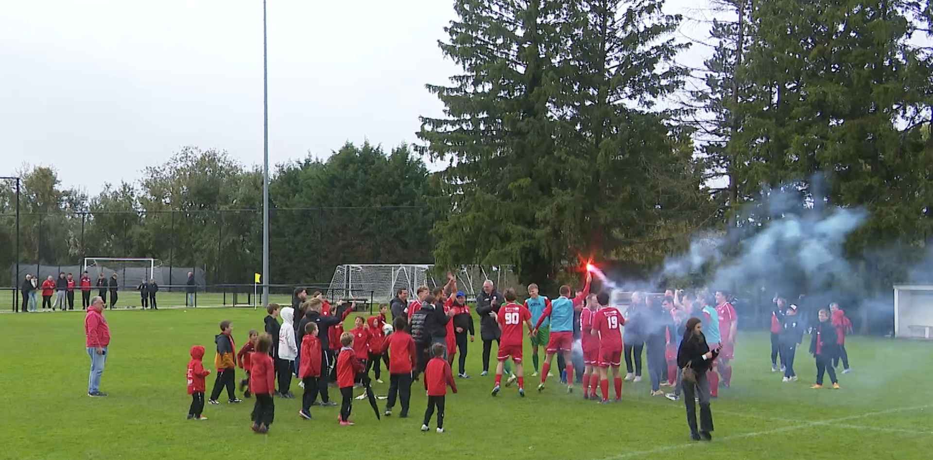 P1 : Xhoris renverse Malmundaria en fin de partie