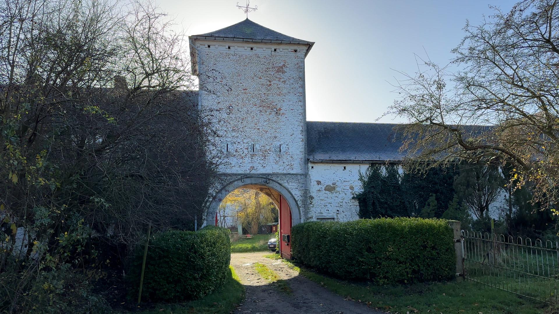 La Ferme de Boingt à Héron devient un éco-lieu pour 11 familles
