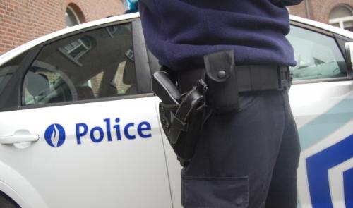 Arrestation de suspects pour tentative d'assassinat