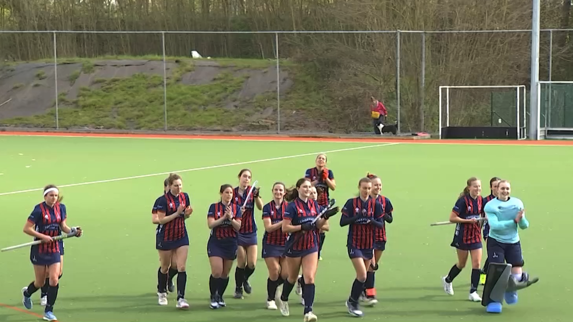 Hockey sur gazon: les dames de l'Old Club assurent le minimum syndical pour espérer le maintien