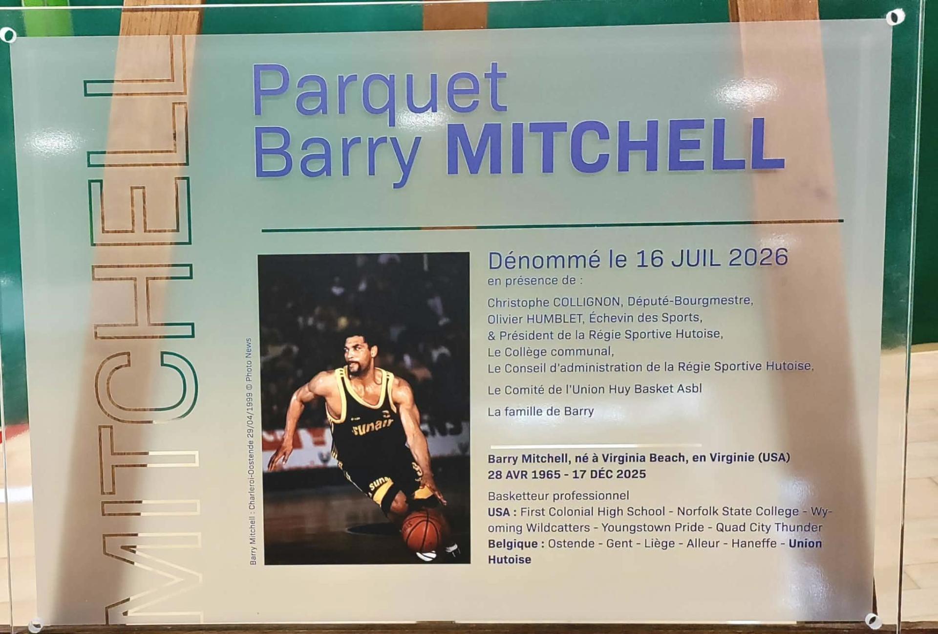 Le parquet de l'Union Huy renommé "Parquet Barry Mitchell"