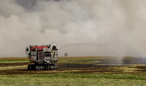Fagnes : contenir le feu et espérer pouvoir arroser par les airs