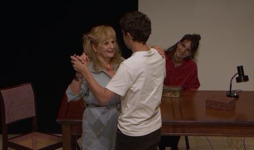"Héritage" : Cédric Eeckhout rend hommage à sa mère et partage la scène avec elle 