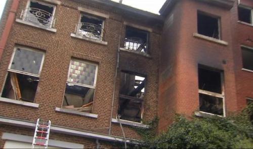 Spectaculaire incendie à Amay, les dégâts sont importants 