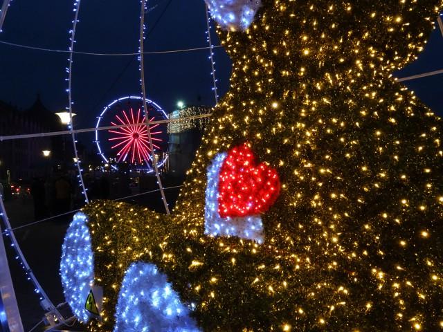 Déjà beaucoup de monde au village de Noël de Liège (Photos)