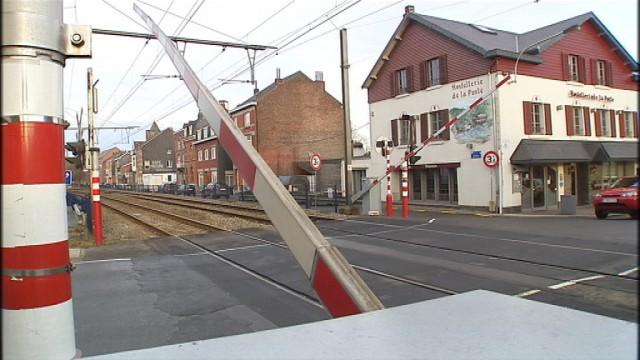 Infrabel veut sensibiliser aux dangers des passages à niveau