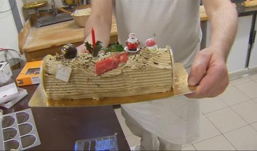 Tradition incontournable : la bÍ»che de Noël ! 