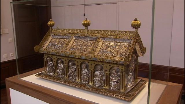 La châsse de Sainte-Ode, sécurisée, est exposée de manière permanente
