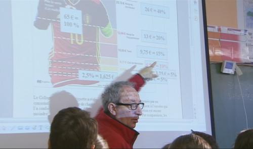 Des élèves dénoncent les conditions de fabrication des maillots des Diables Rouges