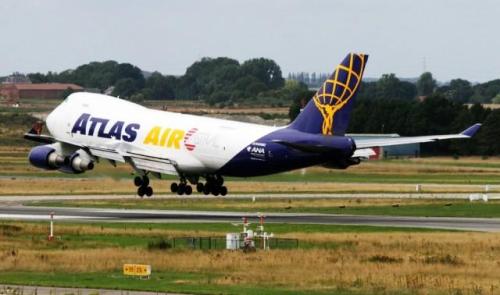 Réacteur en feu sur un avion cargo décollant de Liège Airport