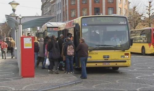 Cohabitation tram et bus, l'analyse de UrbAgora 