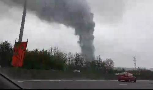 Incendie et important dégagement de fumée chez Van Gansewinkel Recydel (vidéos)