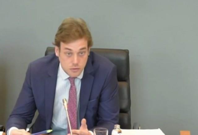 "On aurait dÍ» être plus vigilant et incisif", reconnaît Maxime Bourlet