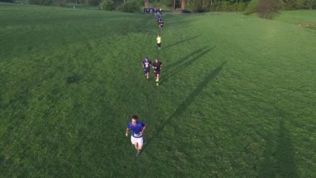 Bois-et-Borsu : 1 000 joggeurs à travers champs et fermes 