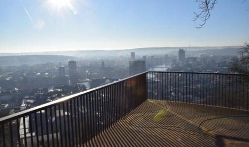 Un lundi au soleil et chaud qui débute une semaine estivale