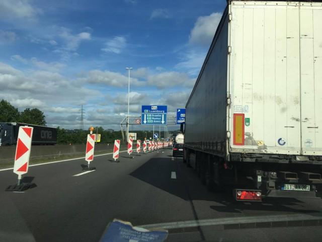 Tranchée de Cheratte : énormes bouchons dÍ» à des retards de travaux