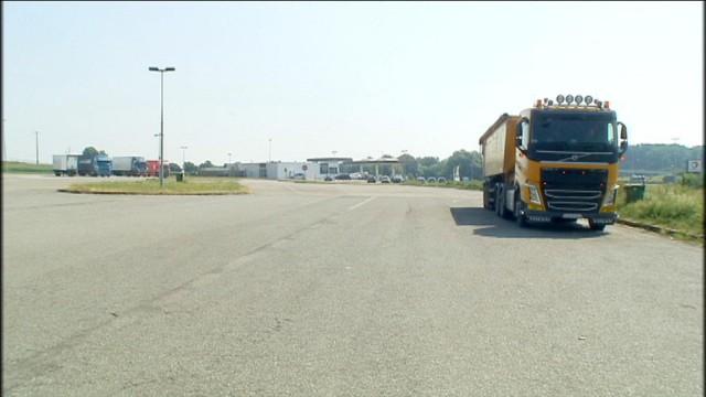 Stationnement interdit pour les poids-lourd à Bettincourt