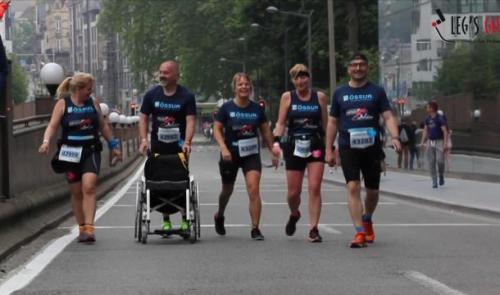 Le triathlète, Luc Huberty, nous présente l'asbl "Legs Go"