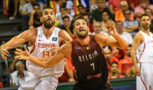 Trois Liégeois offrent la victoire à la Belgique contre l'Espagne