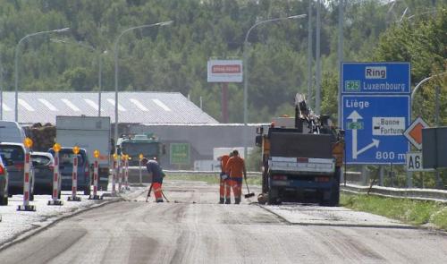 Retards pour les travaux sur la A602 entre Loncin et Burenville