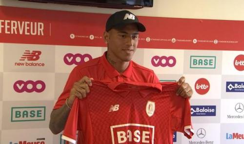 Le nouveau joueur du Standard, Carlinhos, présenté officiellement