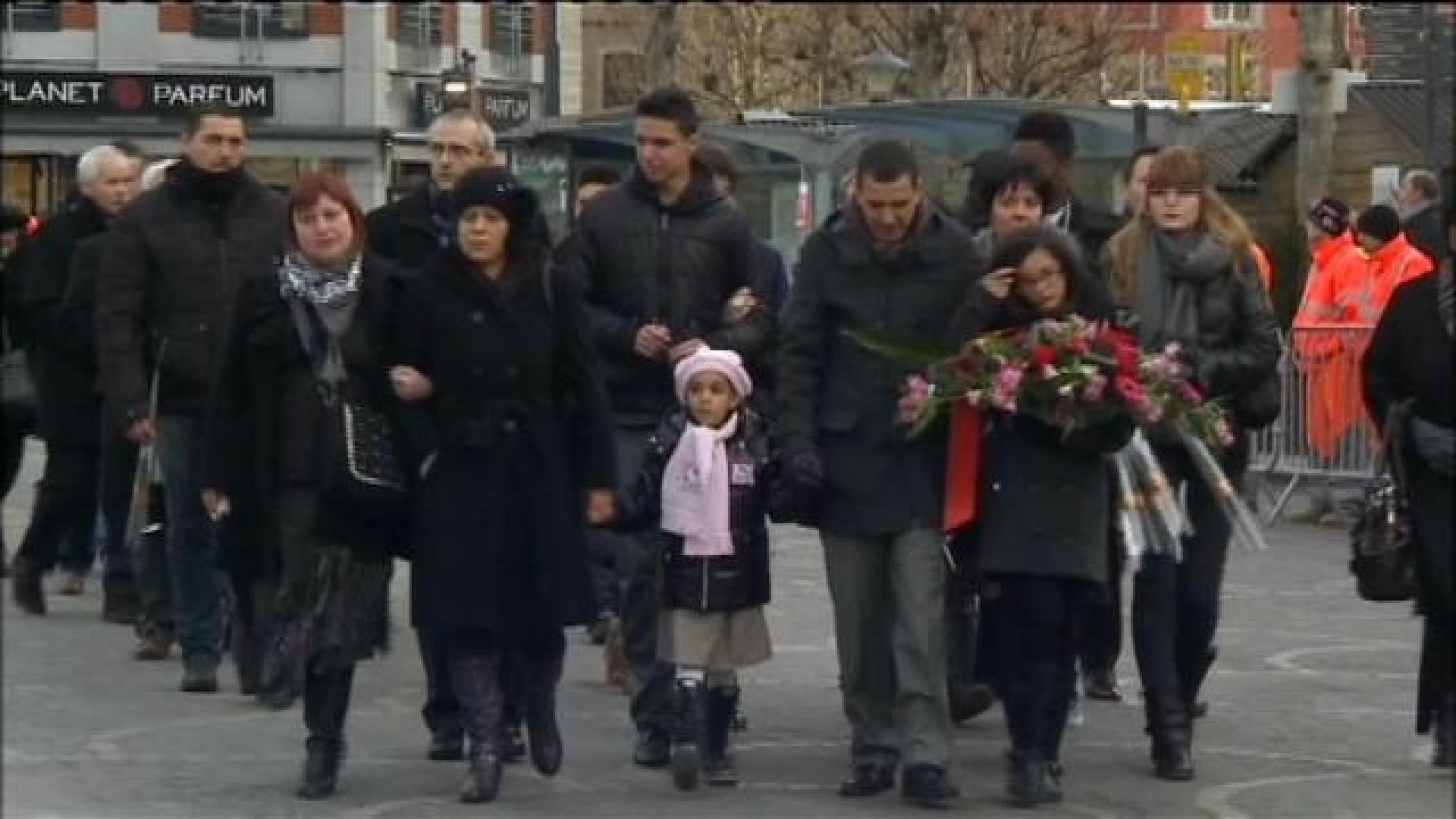 Fusillade Saint Lambert : les familles attaquent l'Etat belge
