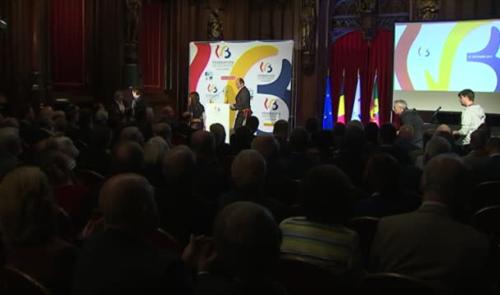 Fédération Wallonie-Bruxelles : "Tenir la barre"