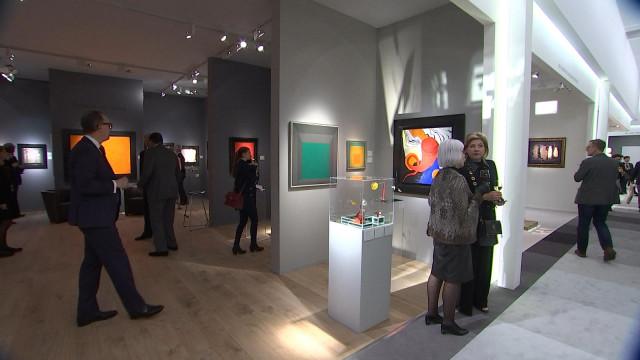 Nos musées exposent au salon d'antiquité de Maastricht
