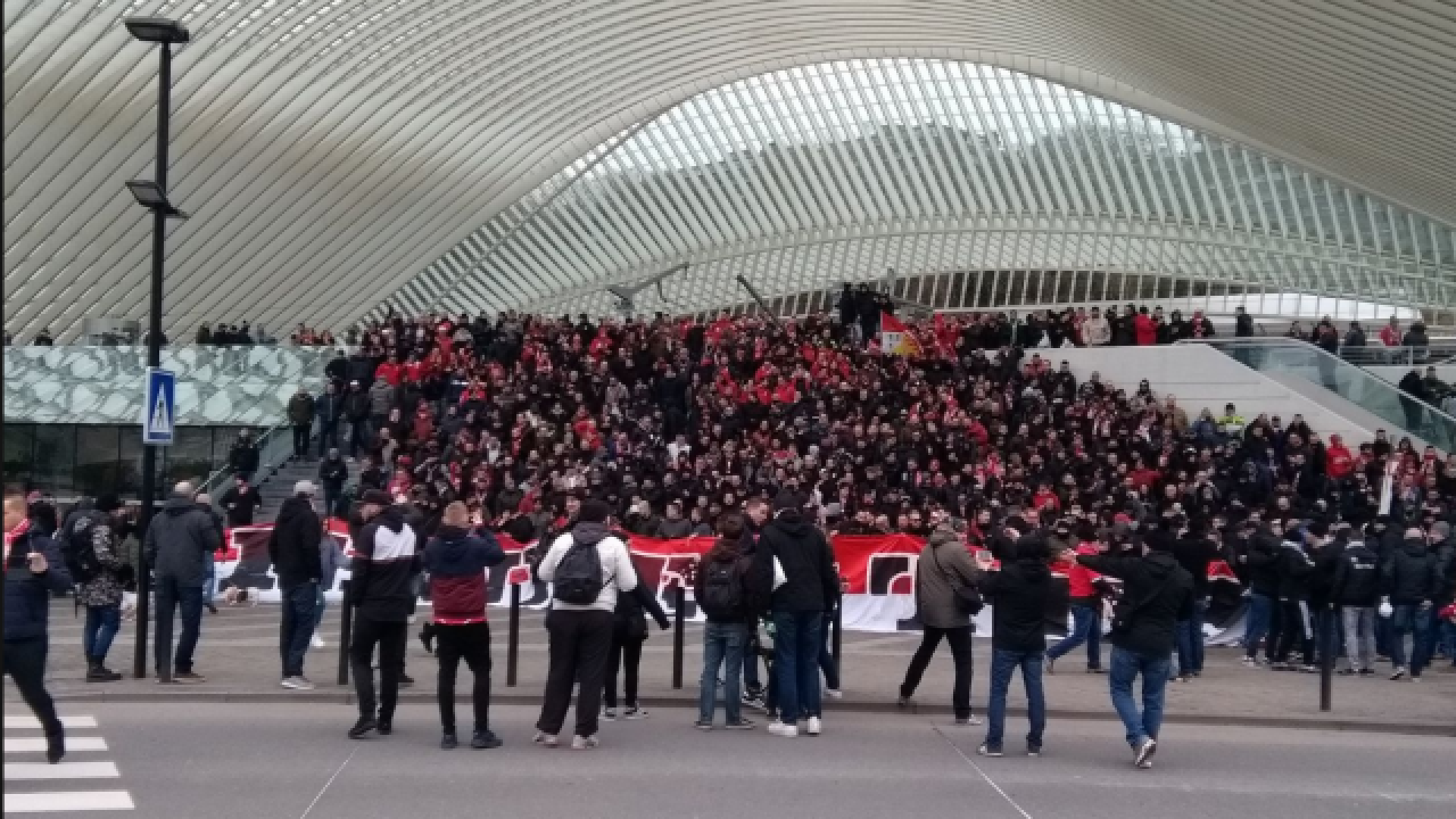 Les supporters du Standard chauds pour la finale de la coupe ! (vidéos) 