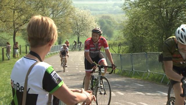 8000 cyclos dans les côtes de Liège-Bastogne-Liège