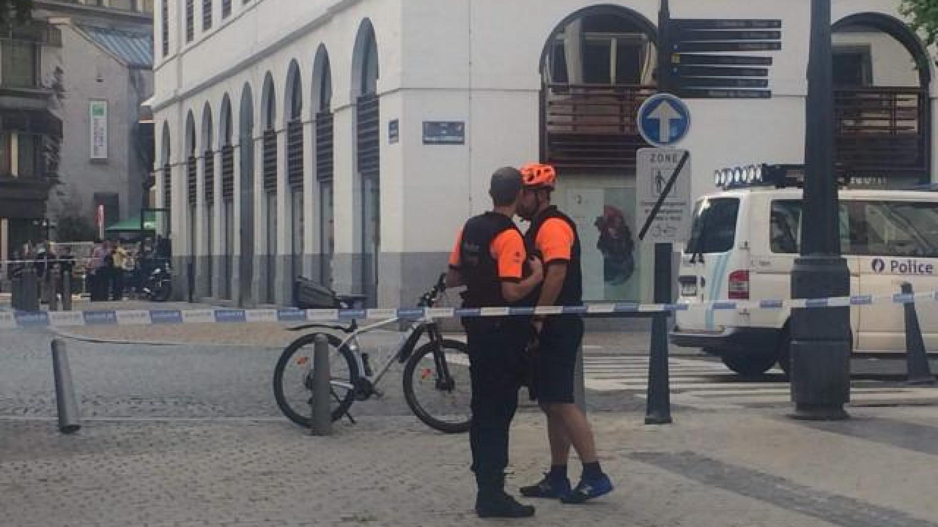Des armes trouvées dans une voiture à Liège (vidéo)