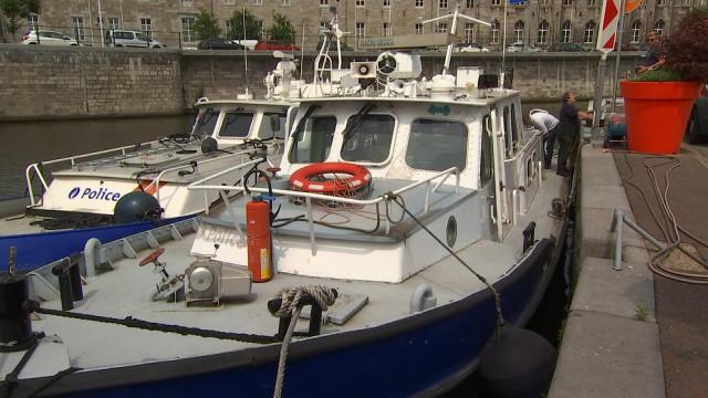 A vendre : bateau de la police fédérale ! 