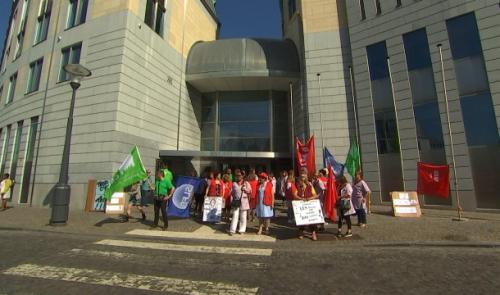 Grève des femmes d'entretien au Palais de Justice