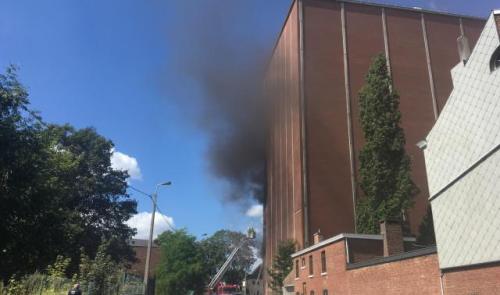 Phase rouge déclenchée pour un incendie chez AV Inbev à Jupille