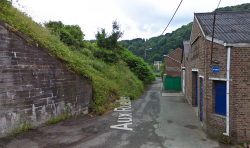 Démolition d'une partie d'un immeuble après un incendie rue aux Ruelles à Huy