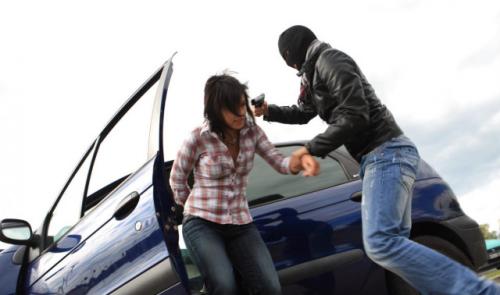 Une conductrice victime d’un car-jacking à Liège