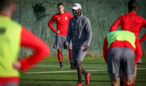 Mbaye Leye quitte le Standard de Liège