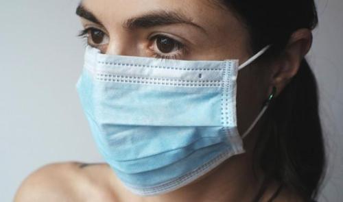 Masques : pas question d'en imposer le port partout pour la Province ! 