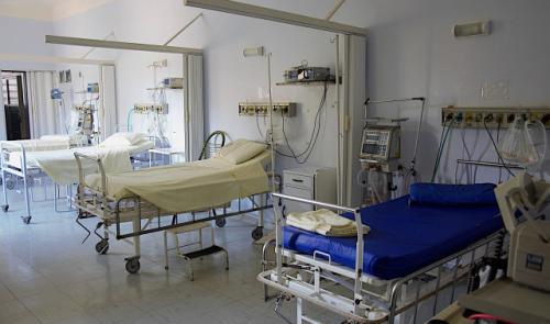 Les admissions à l'hôpital en hausse mais l'occupation des lits reste limitée