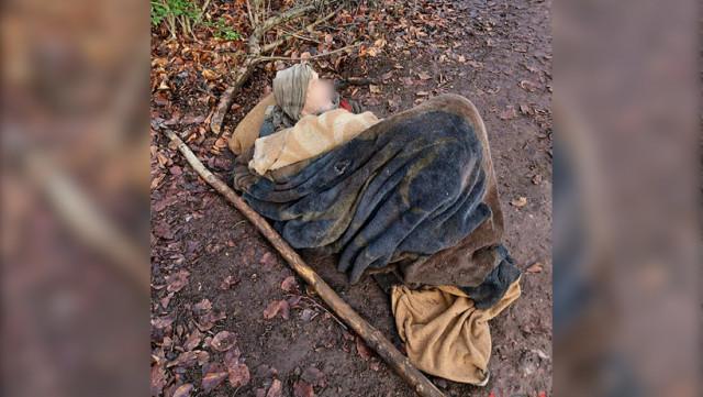 Un sdf de 70 ans vit dans des conditions extrêmes mais refuse qu'on l'aide 